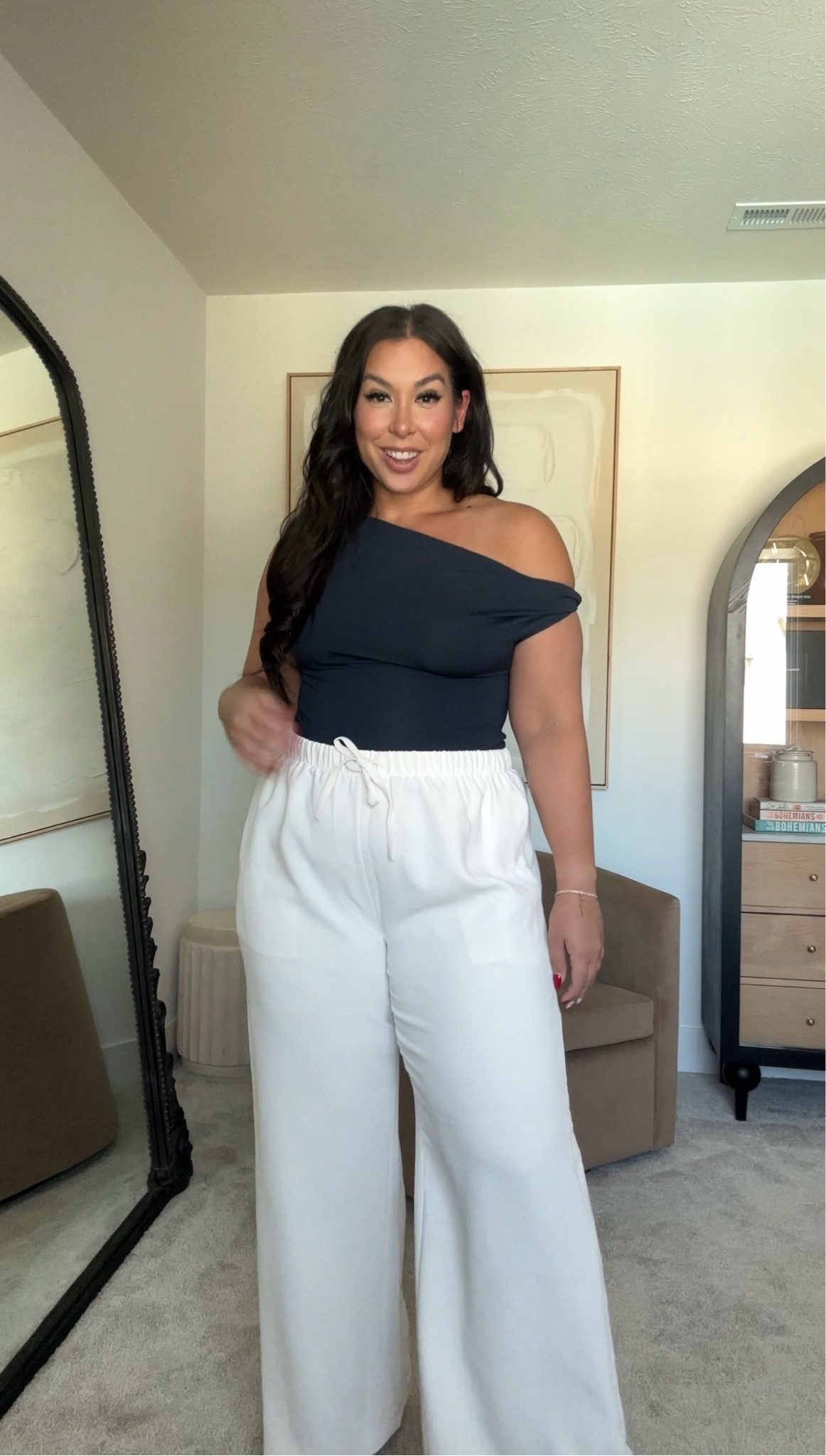 Midsize spring style! Wearing a size XL in pants and L in top
-
-
-
midsize spring outfit, casual outfit, spring outfit, chic style, chic outfit, size 12, size 14, flowy pants, linen pants

#LTKMidsize #LTKStyleTip #LTKSeasonal
