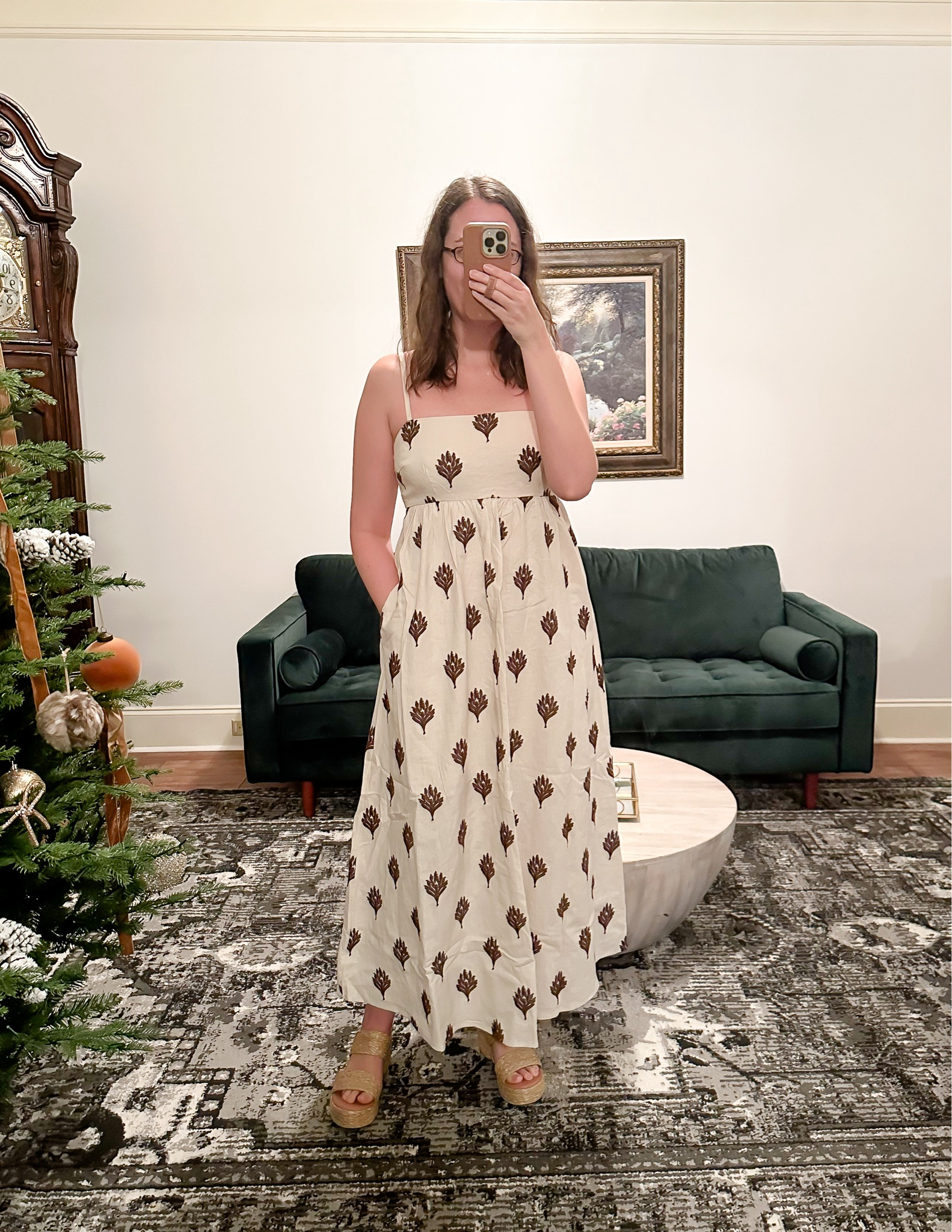 My Abercrombie dress is on sale + use code: AFLOVERLY for an additional 20% off! Fits TTS and is perfect for the upcoming spring and summer seasons!

Vacation dress, spring dress, spring breakk

#LTKSeasonal #LTKFindsUnder100 #LTKSaleAlert