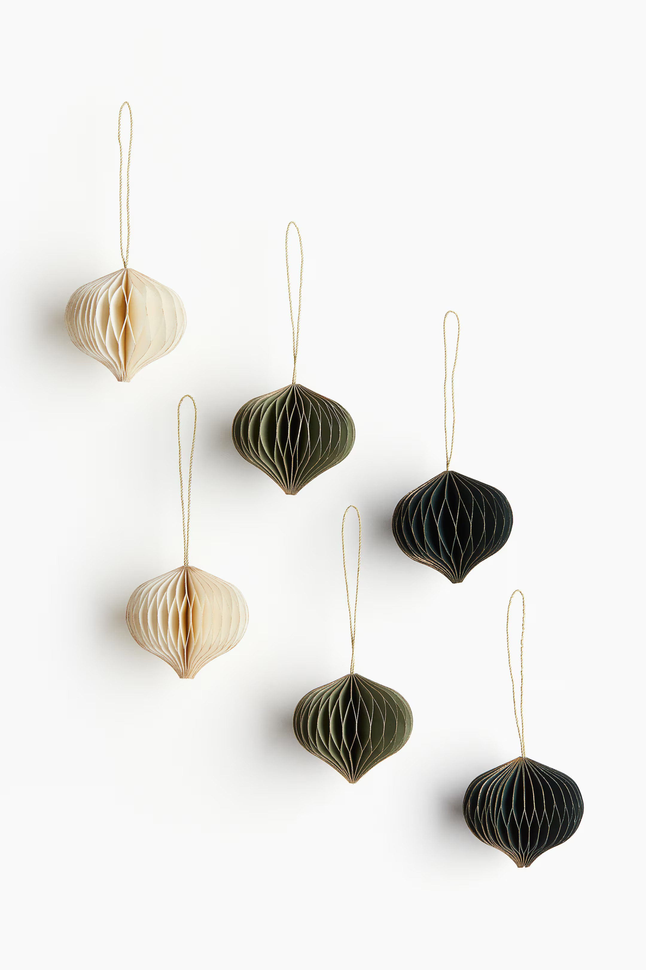 6-pack Christmas Ornaments - White/green - Home All | H&M US | H&M (US + CA)