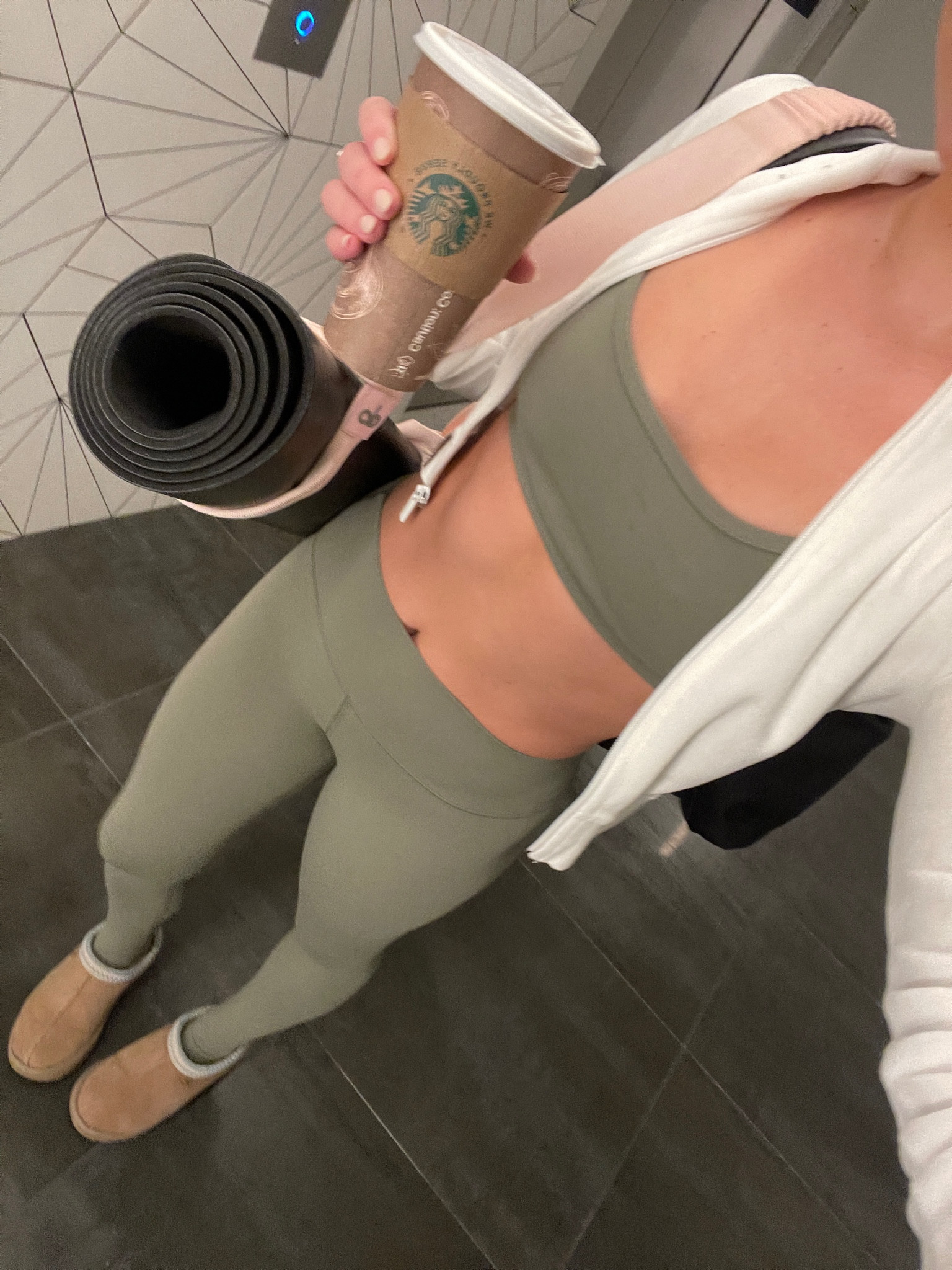 Vuori all the feels set. Wearing xs in top & bottom. For comparison, I wear xs in beyond yoga & size 2 in aligns. I prefer a tiny bit more waist compression when the fabric is really soft & this is perfect. 

If you’re even slightly more lean in the legs/ glutes I would get xxs in these leggings. 

I also own the set in black. If you like beyond yoga sets or align; this is up your alley. 

Dries fast when sweating. 

If pistachio top is sold out , I always love a white top so linked a couple. I’ve noticed vuori restocks as well so grab your size while you can. 

Jacket is aritzia, the kiera, but sold out so linking super similiar. I like the no hood, it looks v put together. It hits my waist not my hips, but linked two length options. 

#workoutsets #yogasets #hotyoga #yogasculpt #fitness #matchingsets #vuori 



#LTKFitness