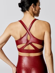 Crocodile Criss Cross in Black | Carbon38