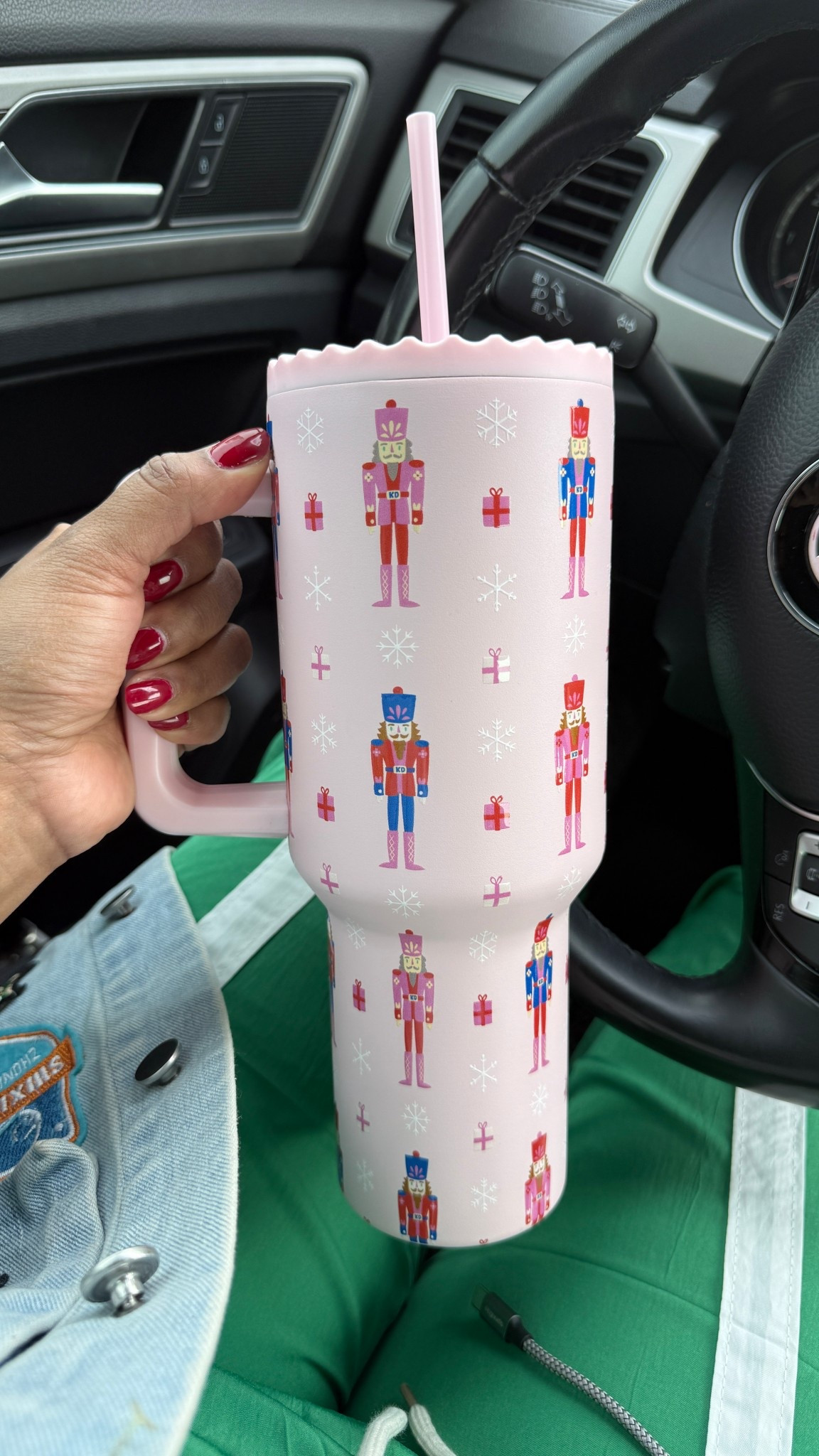 Cutest festive tumbler!
Katy did, nutcrackers

#LTKFindsUnder50 #LTKHoliday