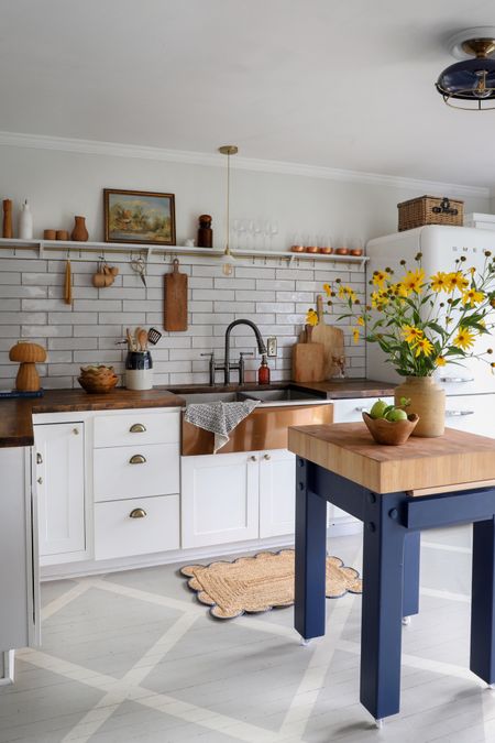 Just loving the refresh of the Bayview Bungalow Kitchen   

#LTKhome
