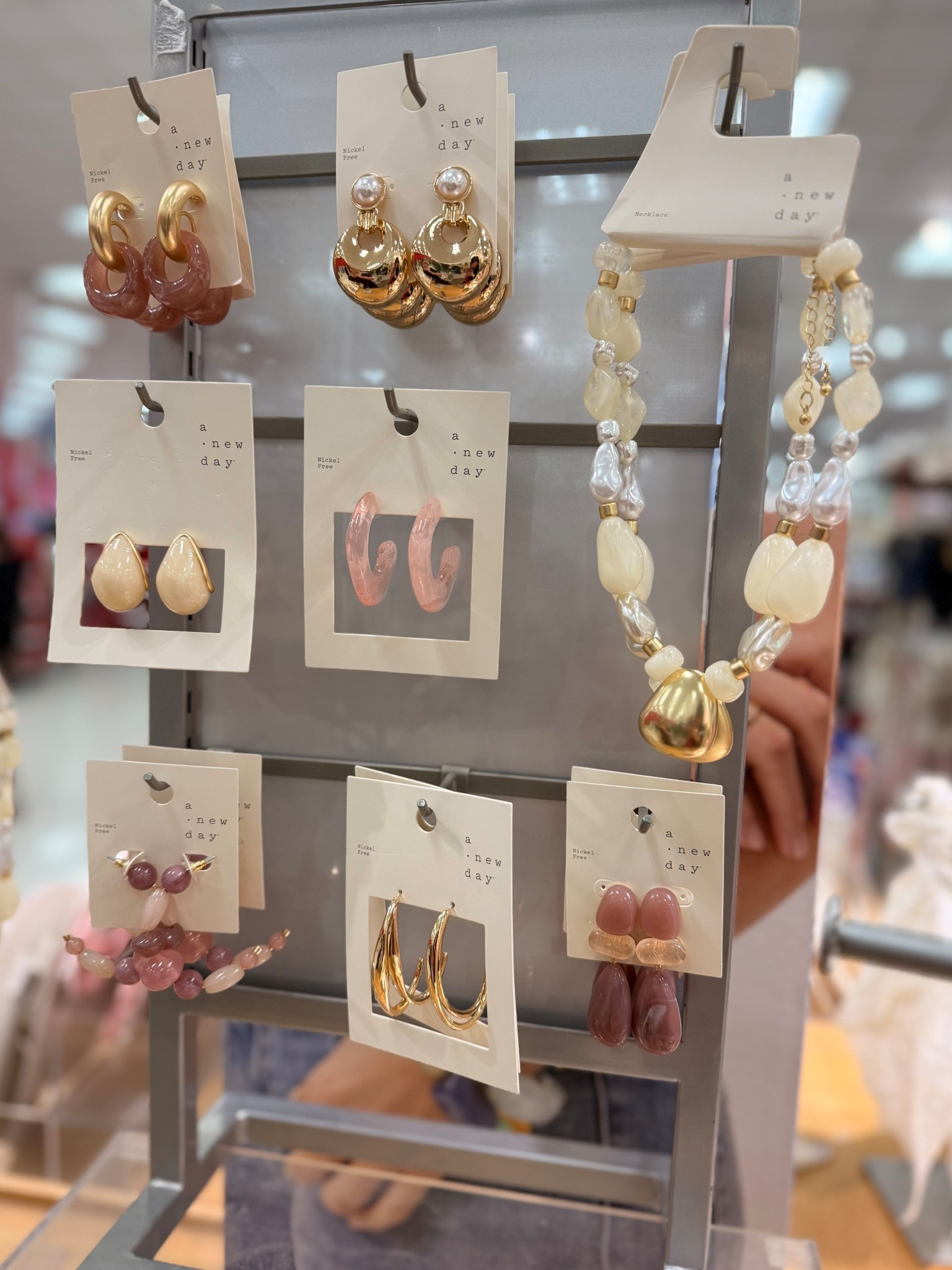 New spring jewelry at Targett

#LTKBeauty #LTKWorkwear #LTKSeasonal