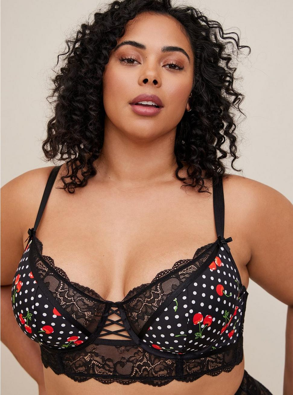 Retro Cherries Lace Longline Bra | Torrid (US & Canada)