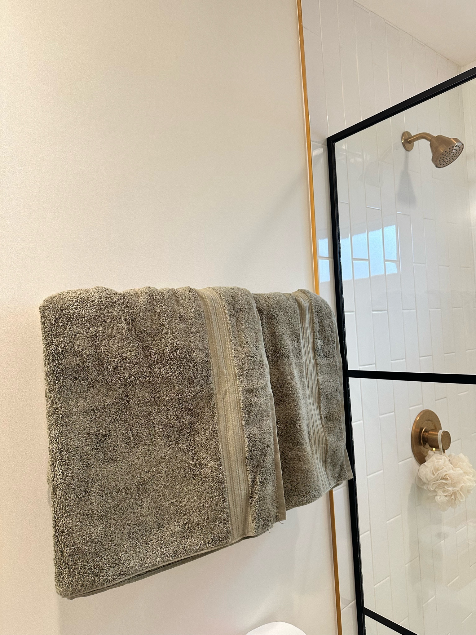 Olive Oversized bath towel, bathroom decor, Target home decor, home decor, plush bathroom towels, home essentials, bathroom towels, modern farmhouse, Whitney Wiley 

#LTKHome #LTKFindsUnder50 #LTKFindsUnder100