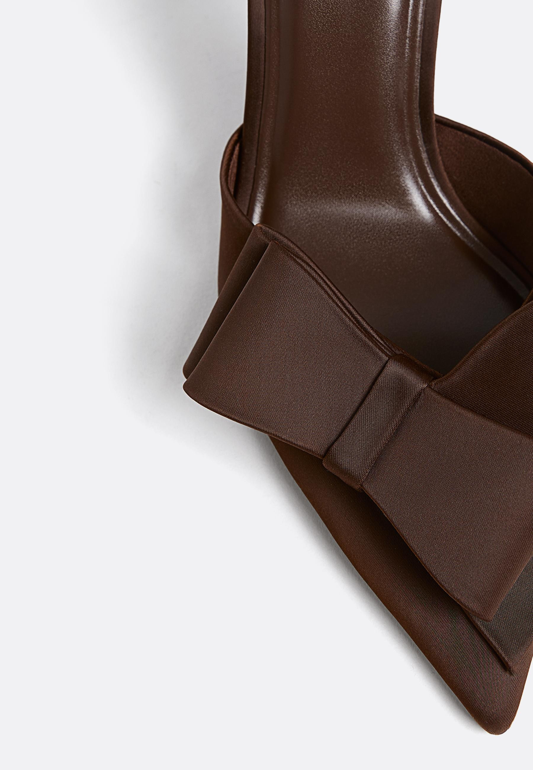 High-heel shoes with bow - Women's fashion | Stradivarius United Kingdom | Stradivarius (UK)