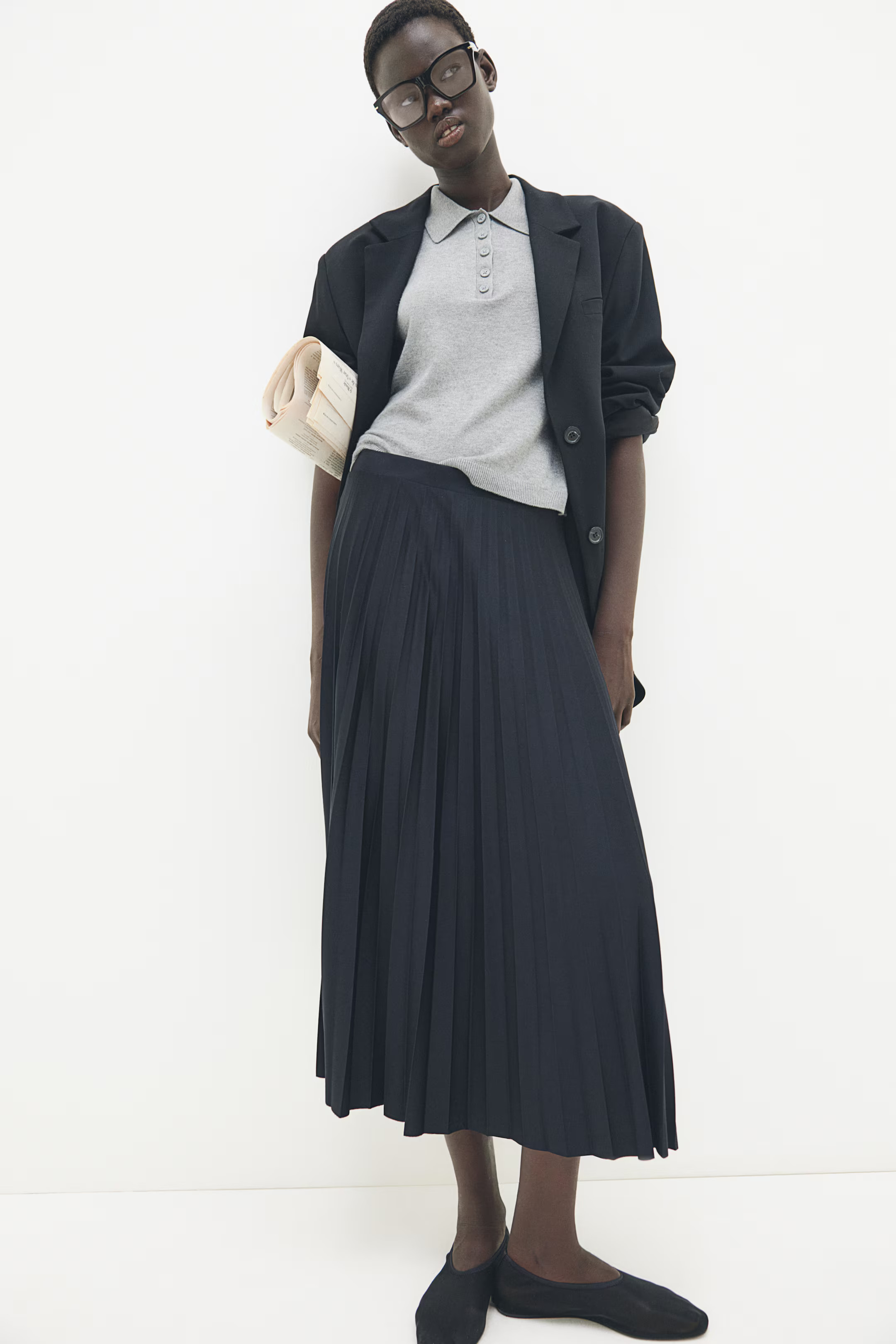 Pleated Skirt - High waist - Knee-length - Black - Ladies | H&M US | H&M (US + CA)