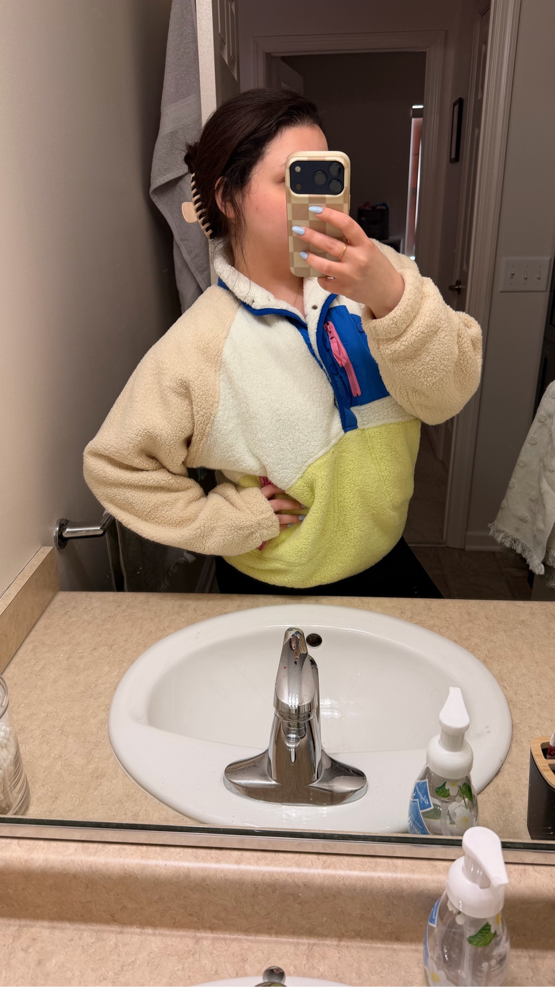 🫶🏻FEBRUARY FAVORITES🫶🏻

All of the products I absolutely loved during February! Feb was a big month for me with moving so I have lots of fun home finds!! Can’t wait to share what I’ll be loving this month! 

@Amazon Home @Bath & Body Works  @byoma @Kitsch @Stacy’s Pita Chips @Tide Laundry 

#LTKBeauty #LTKHome #LTKfoodie