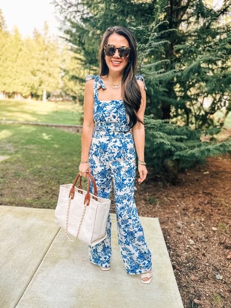 Matching set
Two piece set
Spring outfit
Crop top and pants
Petite friendly 
Amazon fashion
Spring break
Vacation outfit 