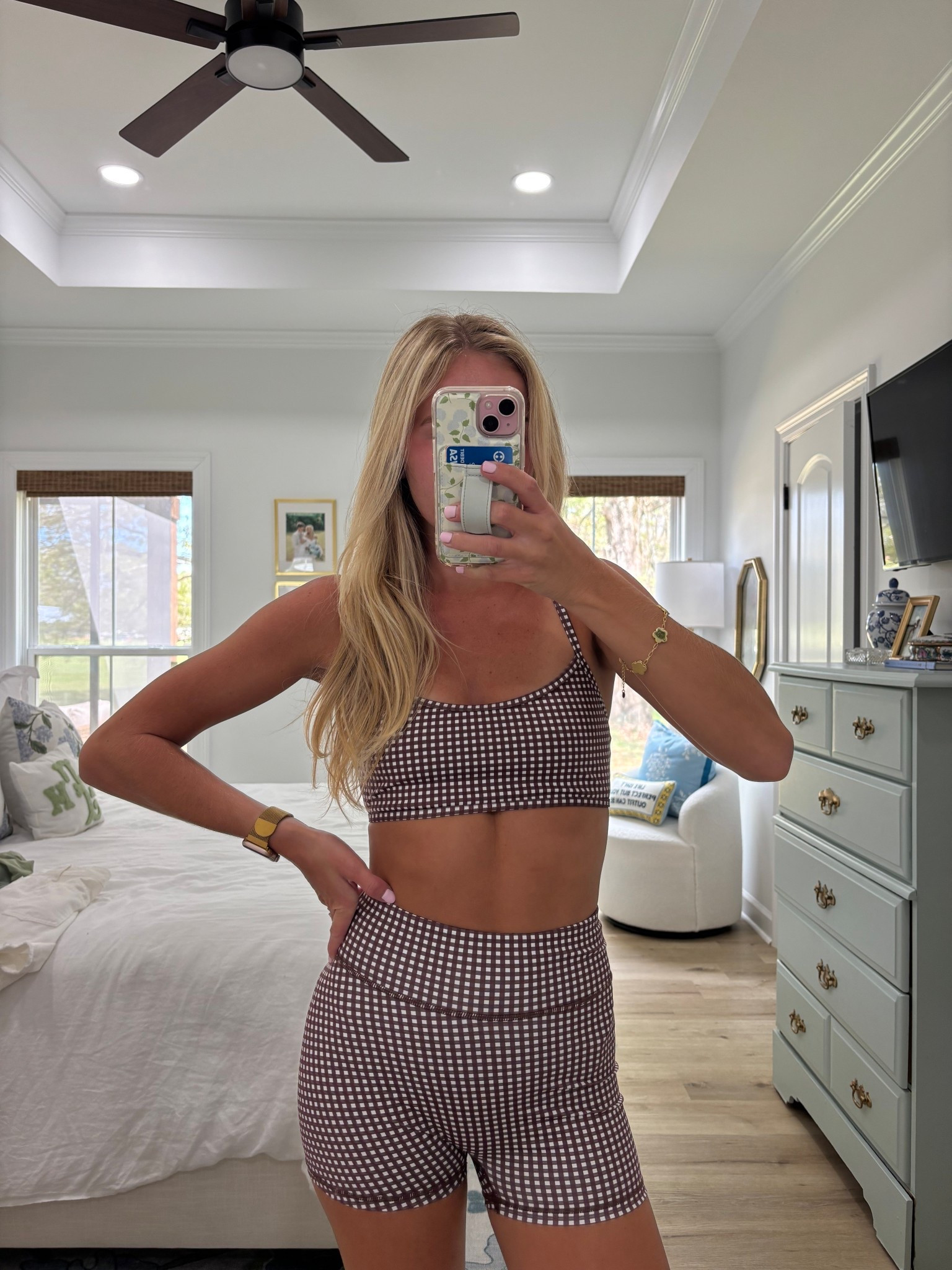 Also got the brown 🤎🤭

#LTKgrwm #LTKootd #LTKActive