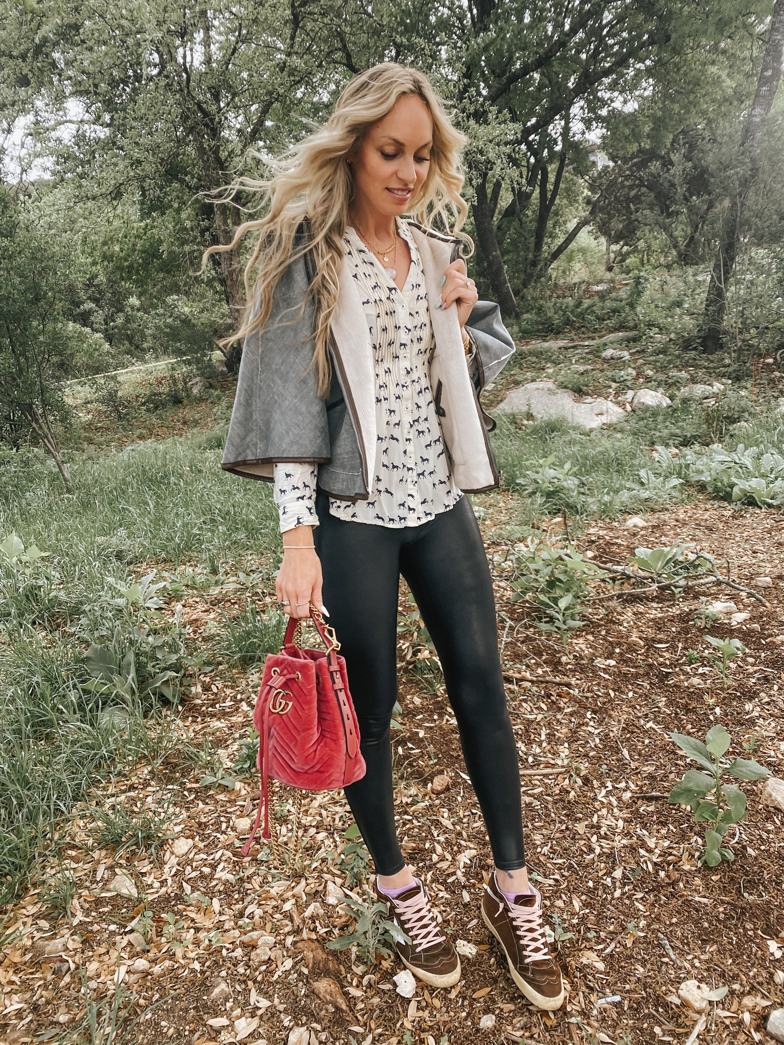 Poncho style💙🤎

#LTKshoecrush #LTKunder50 #LTKstyletip