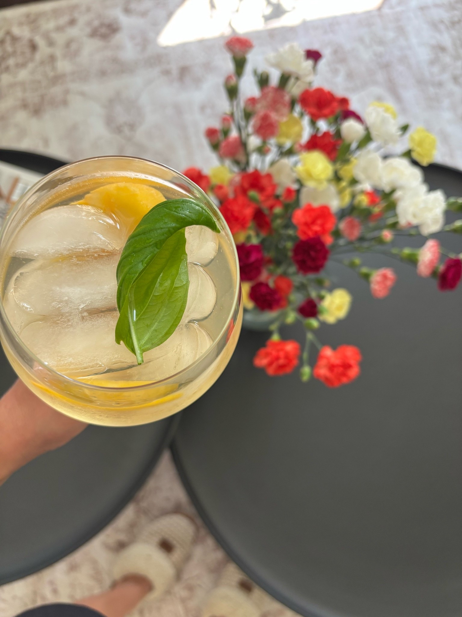 Summer in a glass! 🍹✨ Whether you’re hosting or just unwinding, this is my go-to refreshing spritzer. It’s light, simple, and hits the spot every time.

The Recipe:
 🍑Fill your glass with plenty of ice and a handful of frozen peaches.
 🍹Pour in your favorite organic white wine (fill about halfway).
🍋Top with lemon Spindrift for a crisp, bubbly finish.
🌱Garnish with a fresh sprig of basil from the garden.


#LTKhome #hostingessentials #summerdrinks #refreshing #balancedfriends #organicwine #gardenfresh

#LTKHome #LTKfoodie #LTKmomlife