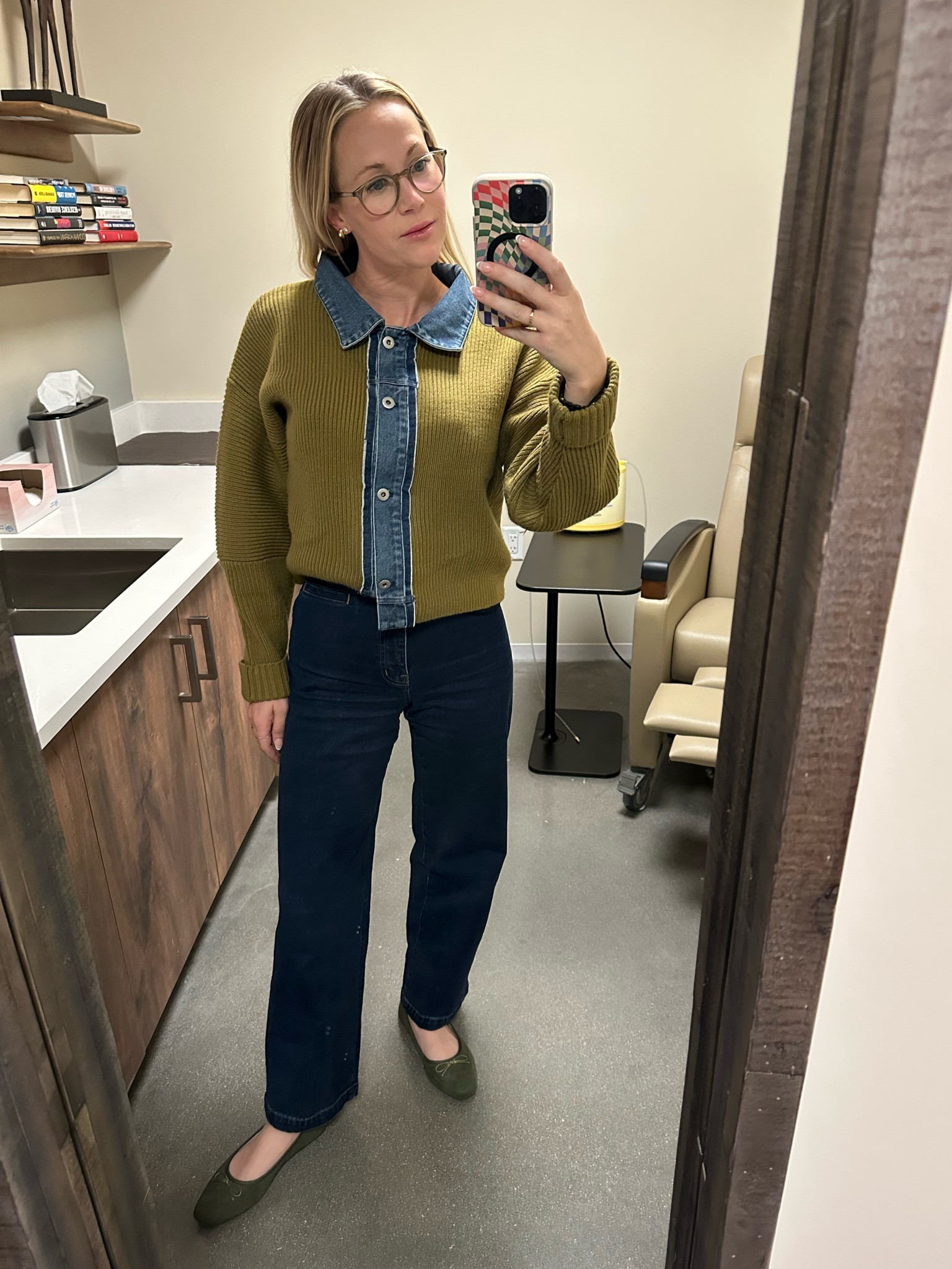 first nuuly rental was a success with this sweater I clearly had to buy. also Amazon flats for ~$20 ✅

#LTKFindsUnder100 #LTKWorkwear #LTKSaleAlert