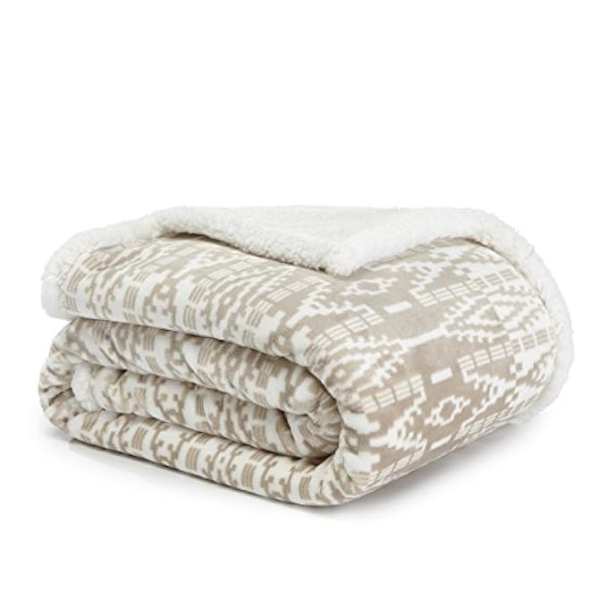 Eddie Bauer San Juan Oyster Sherpa Plush Throw, 50x60, Off White | Amazon (US)