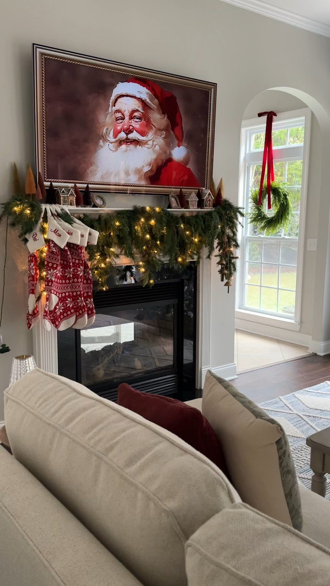 Living room decorated for 🎄🎅🏻

#LTKHoliday #LTKHome #LTKSeasonal