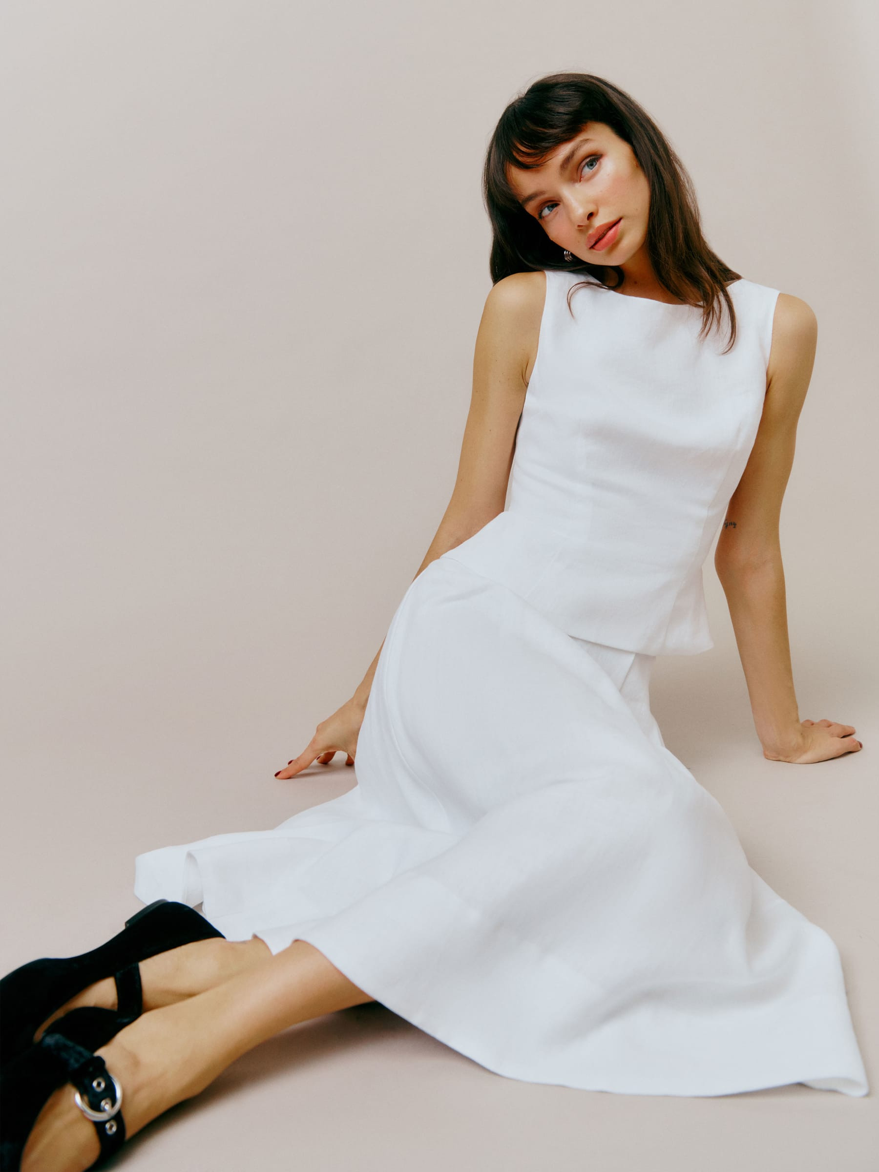 Moya Linen Two Piece | Reformation (Global)