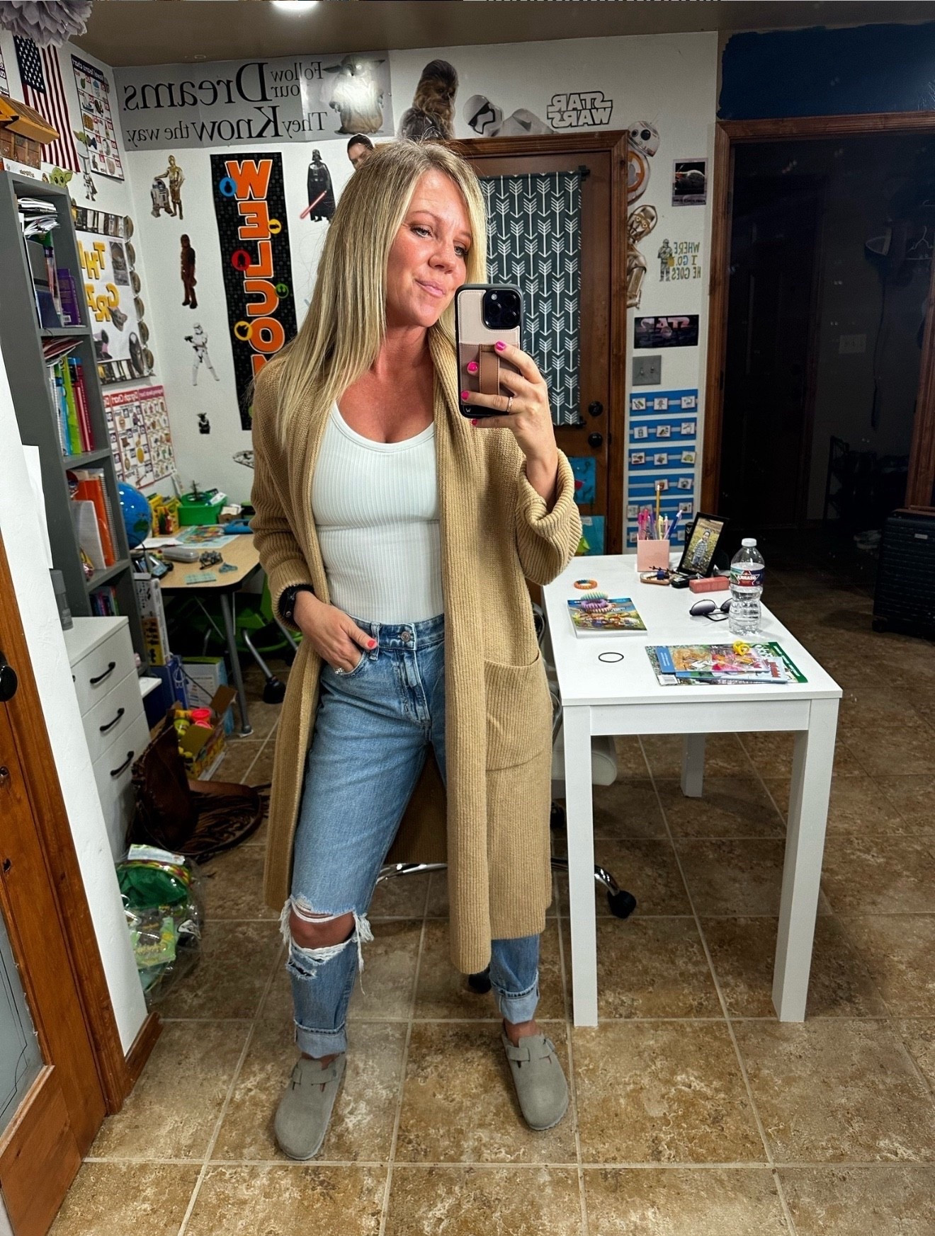 Dante night look! @amercianeagle @lululemon @bananarepublic @birkenstock #datenight #datenightoutfit #date #ootd #outfit #springfashion #americaneagle #bananarepublic #lululemon ##LTKStyleTip


#LTKWorkwear #LTKTravel #LTKFindsUnder100