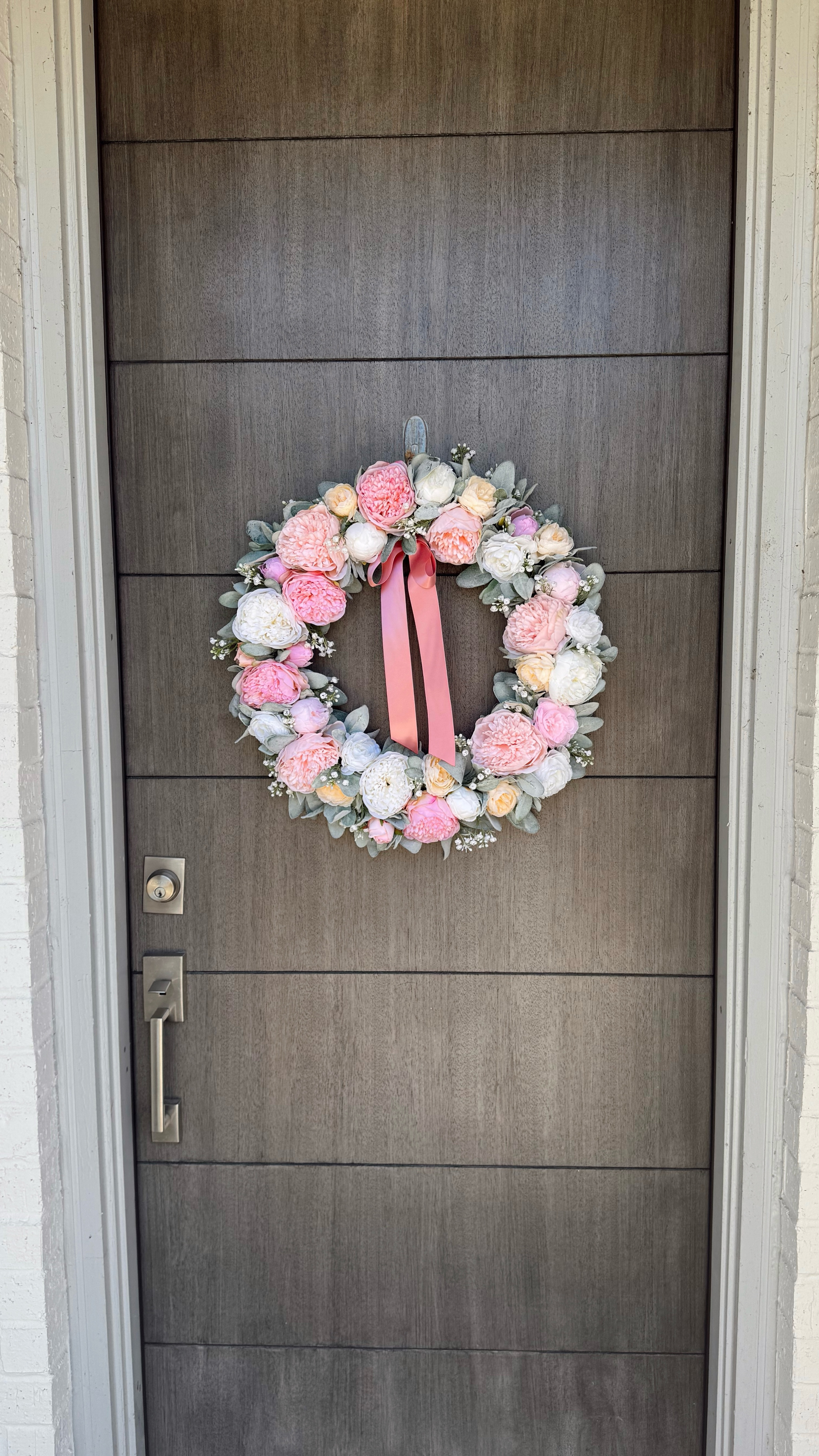 I love this wreath so much!!😍 you can get it with or without a bow🎀

Home decor, wreath, peonies wreath, front door wreath, journey decor, home finds

#LTKSeasonal #LTKHome #LTKWatchNow