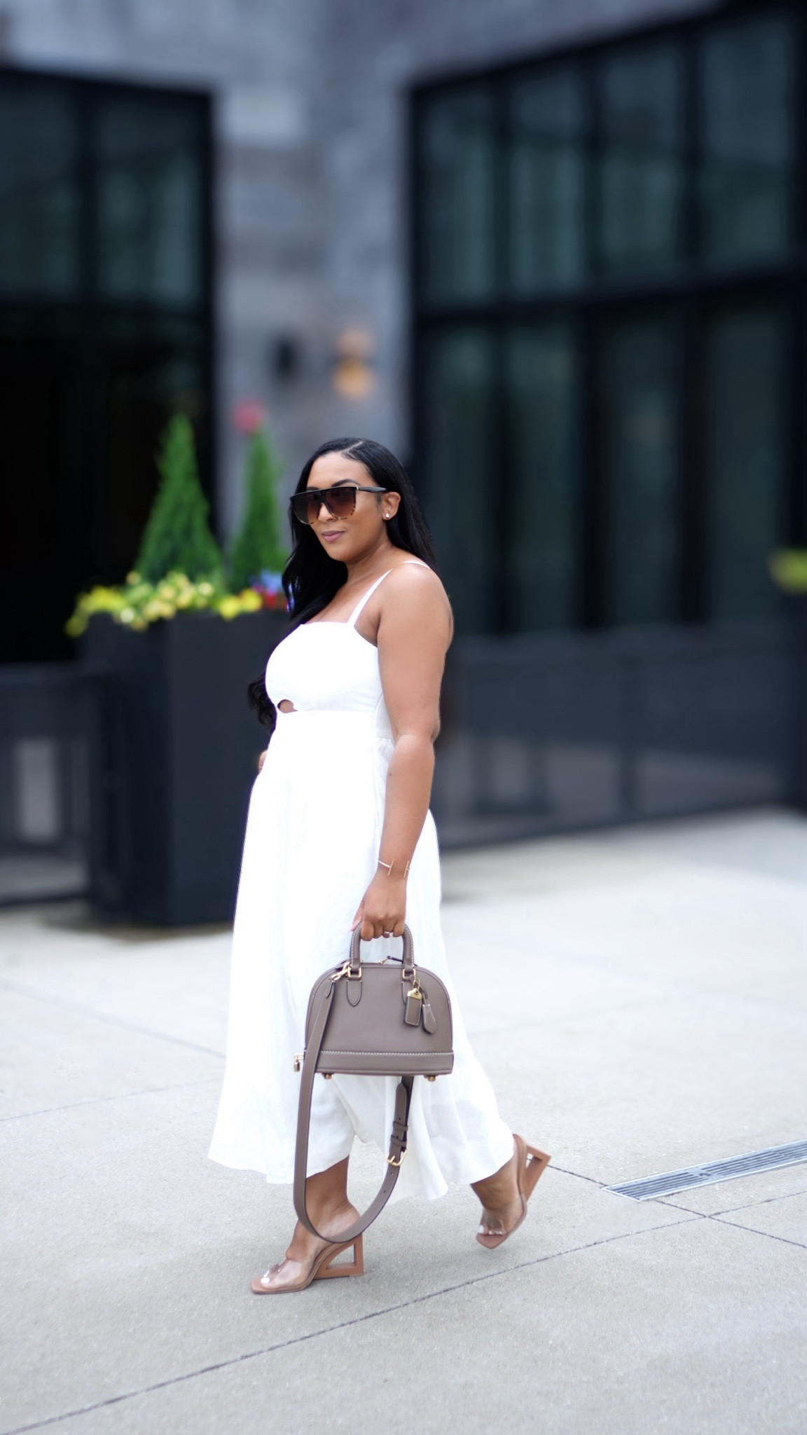 White Linen Dress
Size: M

#LTKOver40 #LTKMidsize #LTKStyleTip