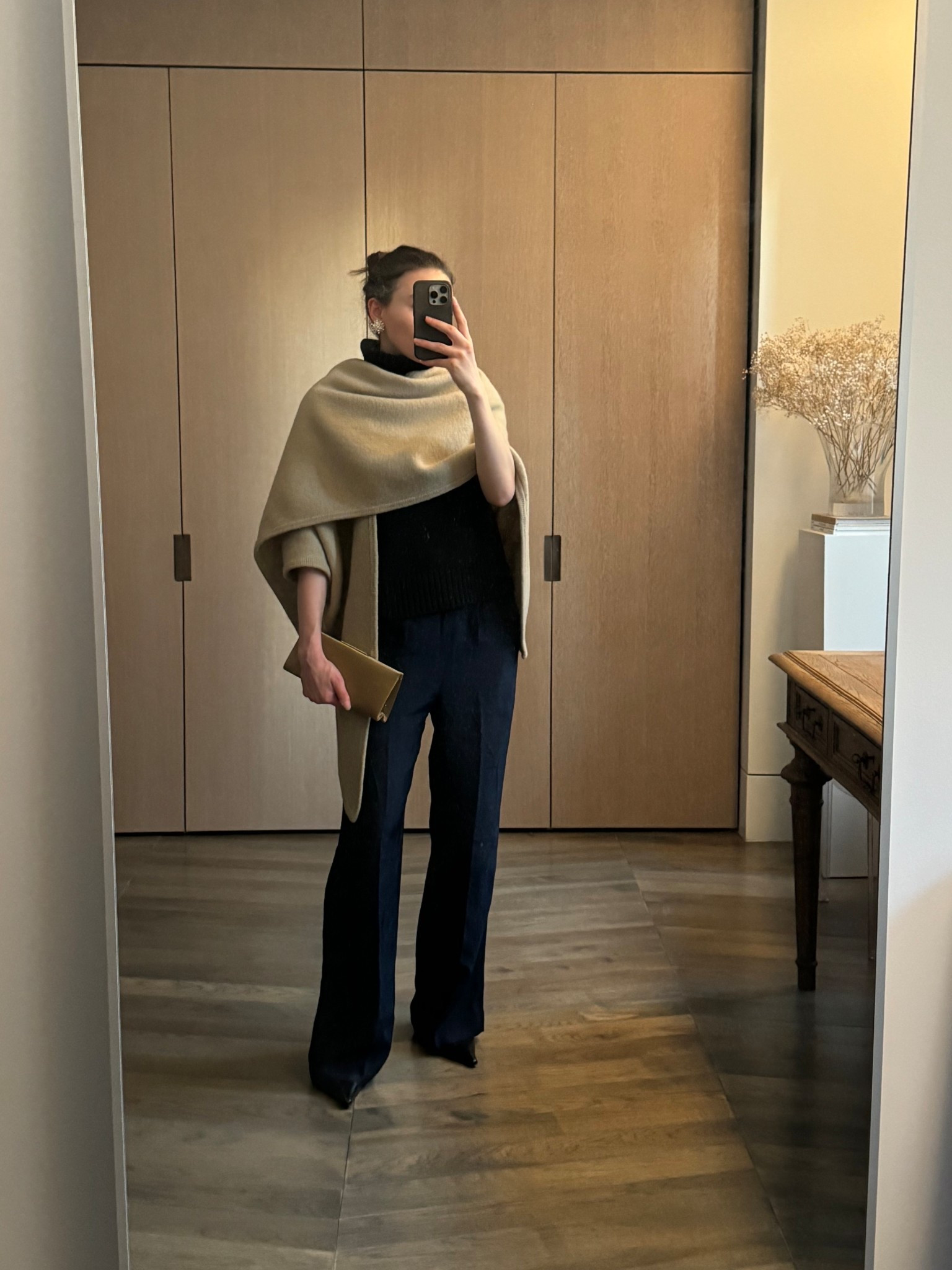 Size down in the pants 

#LTKItBag #LTKShoeCrush #LTKStyleTip