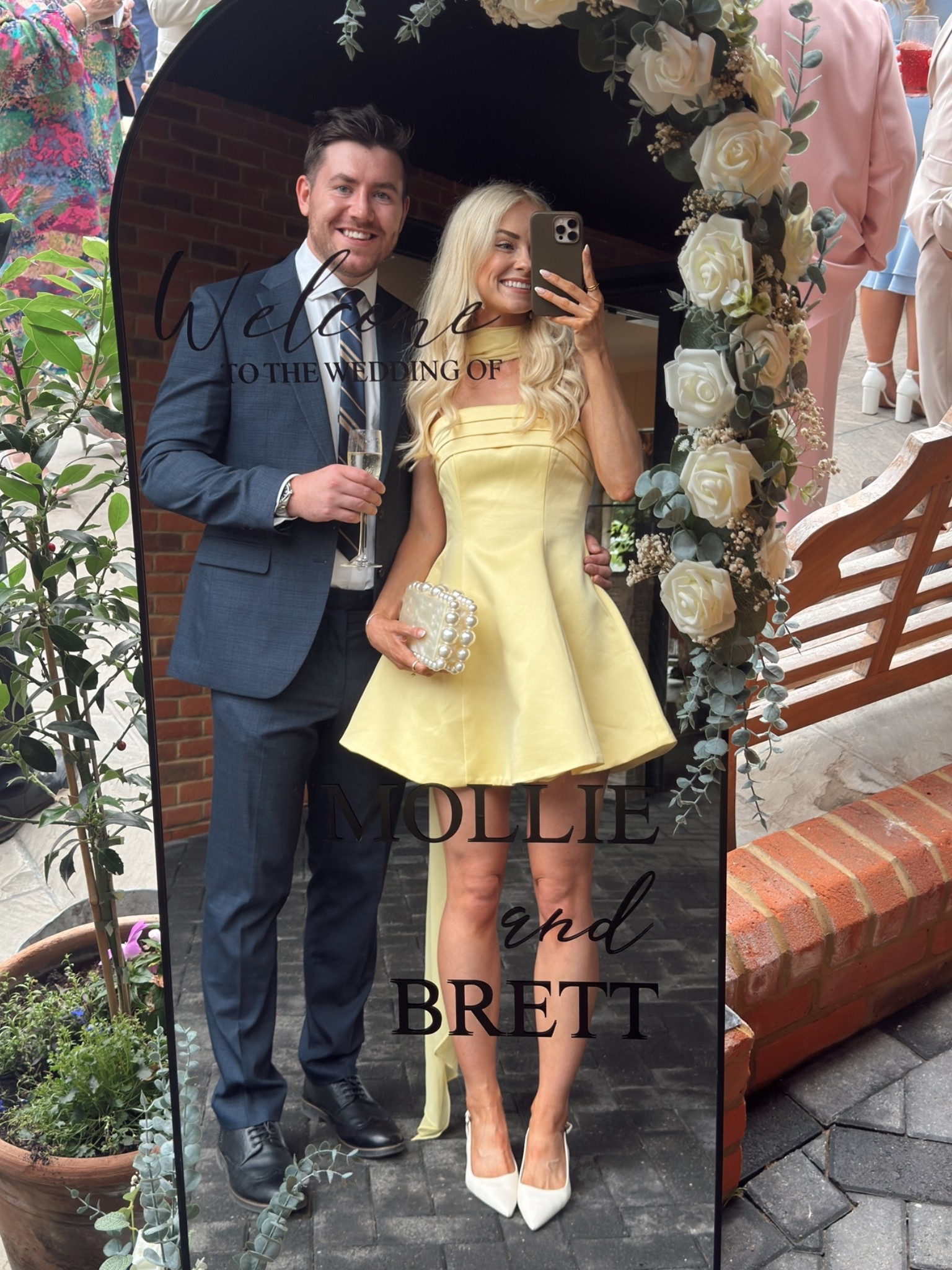 Wedding season 💛🥂✨

Yellow wedding guest dress, club l London, mini dress, cult Gaia clutch bag