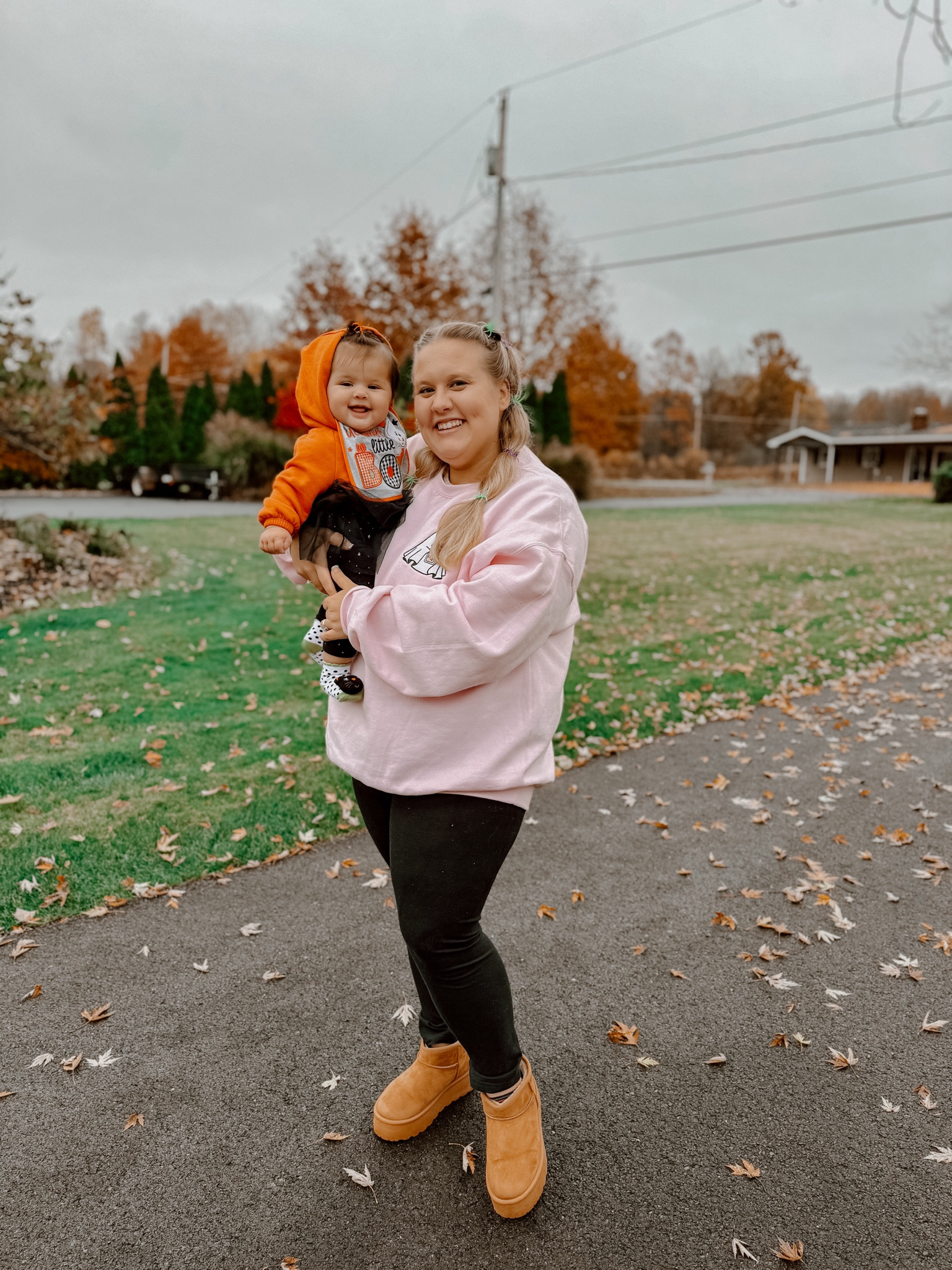 Spooky season sweatshirts! Ready for the upcoming holiday season as a new mom 💓💓💓

#LTKfindsunder50 #LTKbaby #LTKHalloween