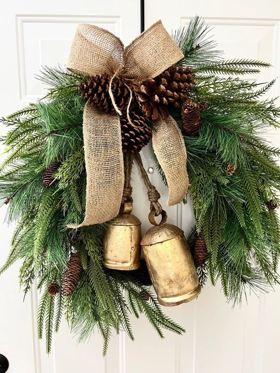 Christmas wreath with bells, gold bell Christmas wreath, Christmas door wreath, farmhouse Christm... | Etsy (US)