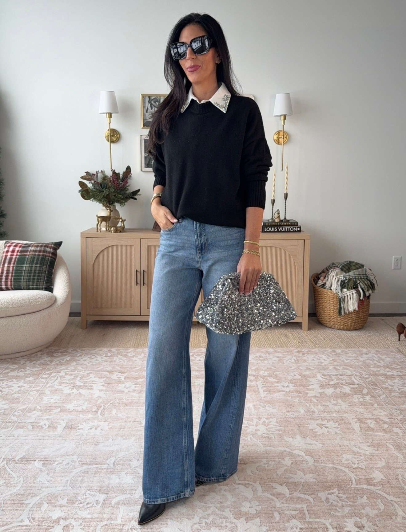 Holiday style in a nutshell: sparkly Amazon collar, blingy bag, wide-leg denim + cozy sweater + heels. Festive, elevated, and still comfy.✨
Rhinestone fake collars- medium 
Sweater - small 
Denim - 2 long 
Heels- tts 

#ltku #ltkover40


#LTKgrwm #LTKU #LTKHoliday #LTKFindsUnder50 #LTKootd #LTKFindsUnder100
