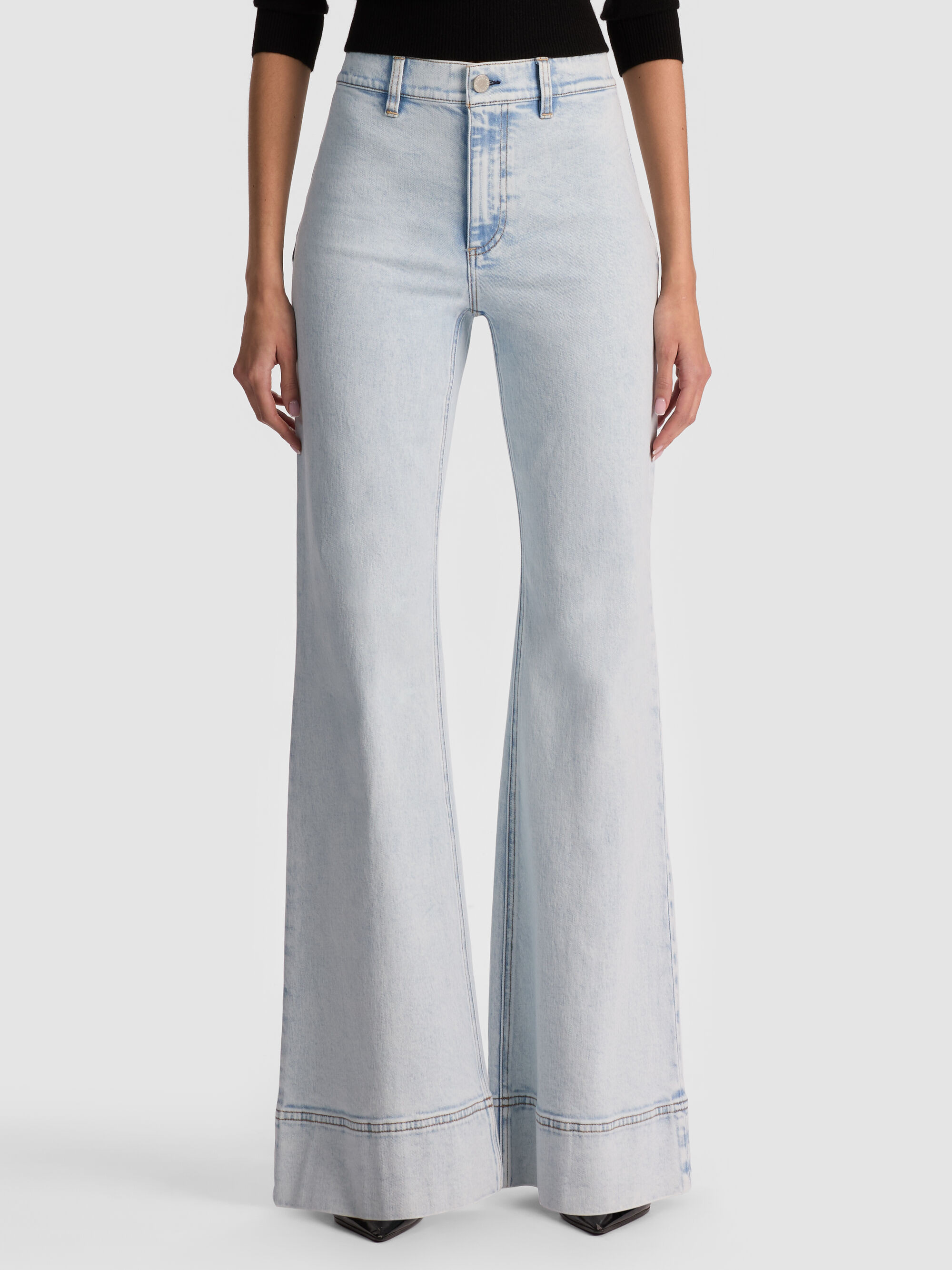 GORGEOUS JEAN | Alice + Olivia