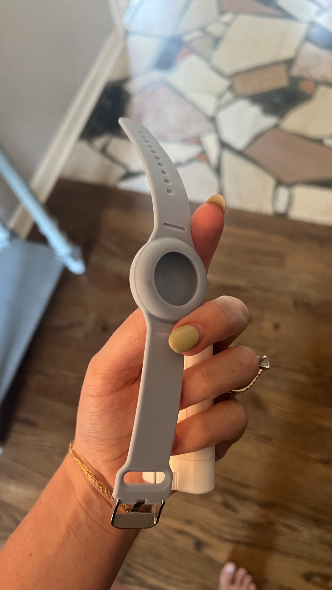 air tag watches for toddlers — great for traveling 💕

#LTKFamily #LTKTravel #LTKKids