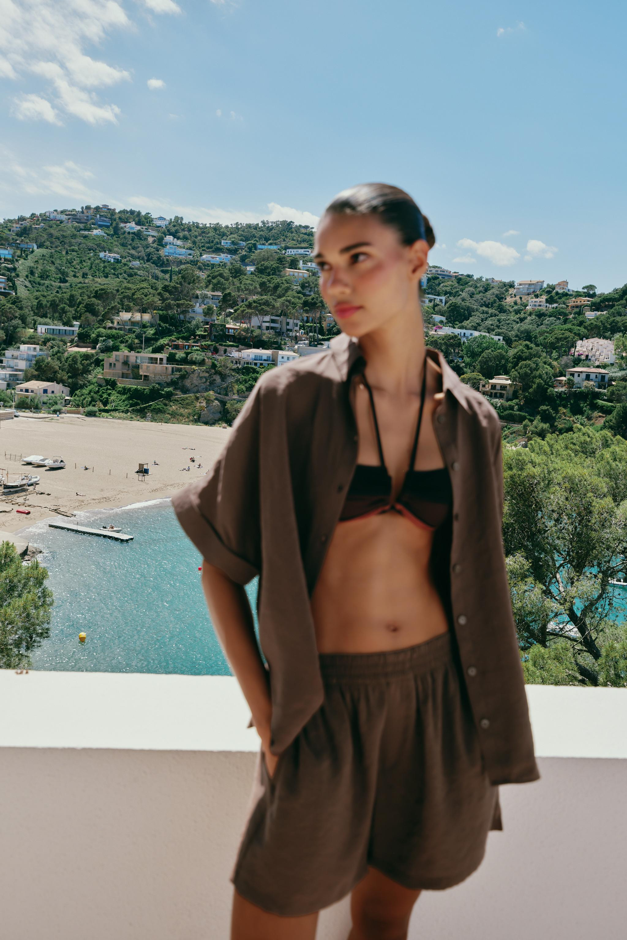 FLOWY SHORTS WITH ELASTIC WAIST | Zara US