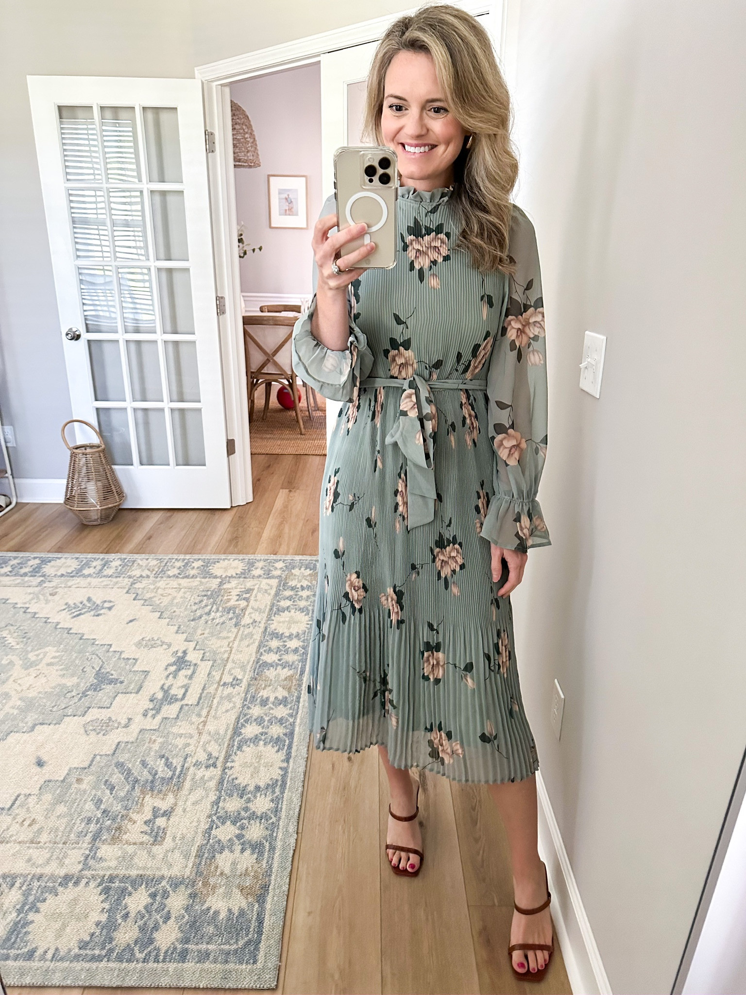 Hello thanksgiving dinner dress! This beautiful floral dress is lovely. 

#LTKHoliday #LTKSeasonal #LTKwedding