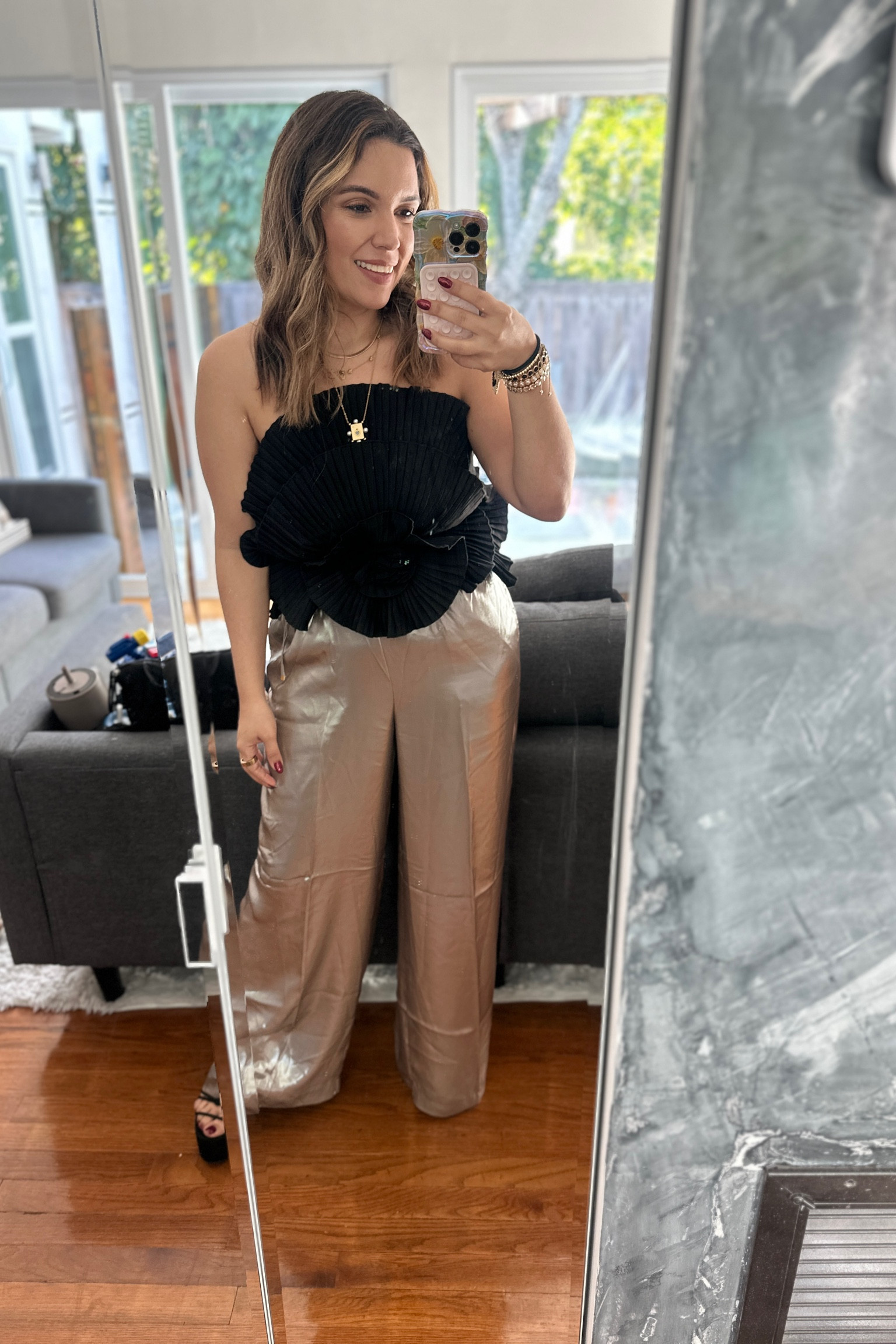 Holiday look 

#LTKHoliday #LTKParties #LTKGiftGuide