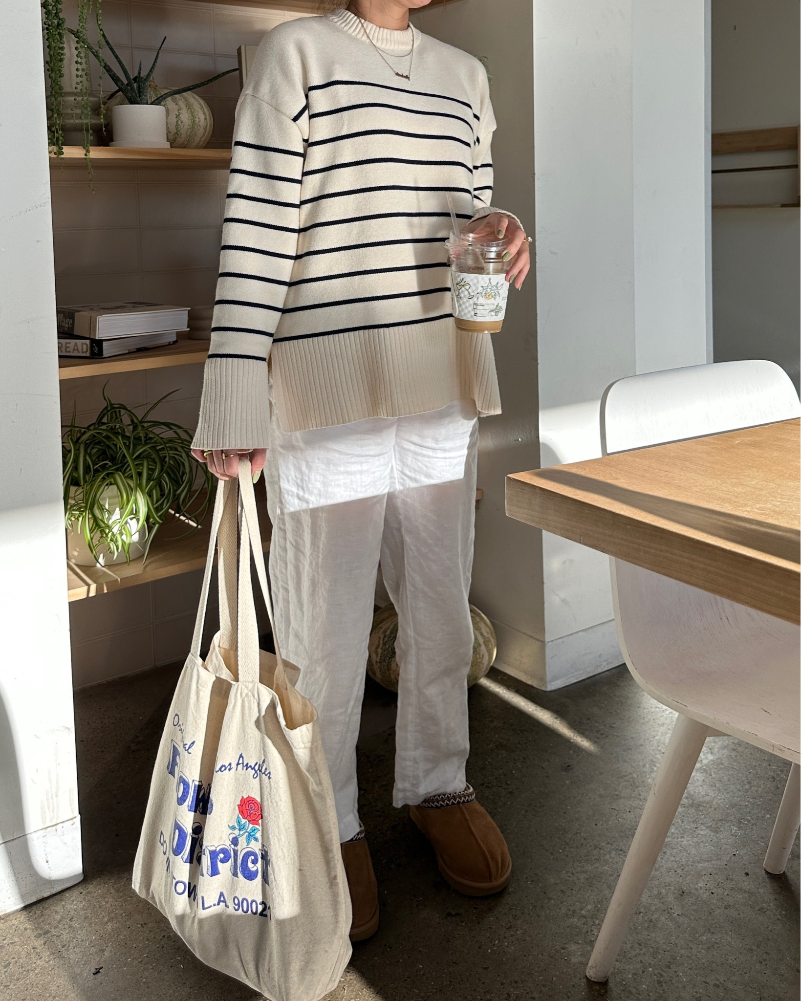 Striped sweaters and Uggs are super trendy for fall. Shop some of my favorite ones!

sweater, uggs, fall style, striped sweater, cozy, linen pants, tote bag

#LTKunder100 #LTKSeasonal #LTKshoecrush