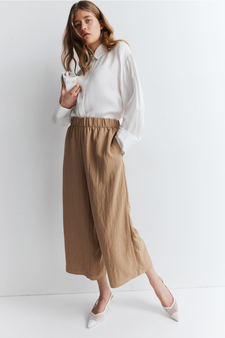 Pull-on Culottes - Regular waist - Long - Dark beige - Ladies | H&M US | H&M (US, CA, MX)