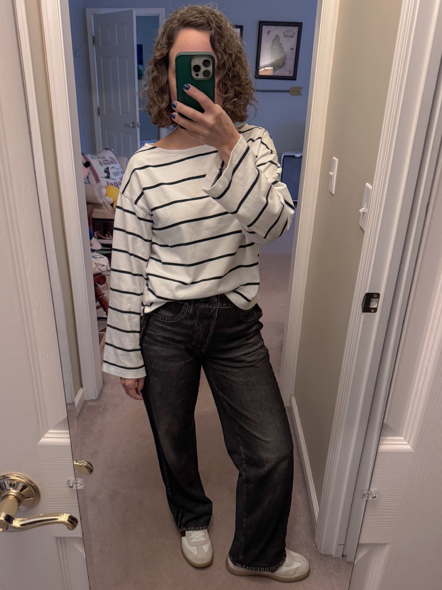 Yesterday’s ootd ~ French Connection striped top, Rag & Bone sweatpant jeans and Vionic sneakers. 👟 

#LTKootd #LTKSeasonal #LTKOver40