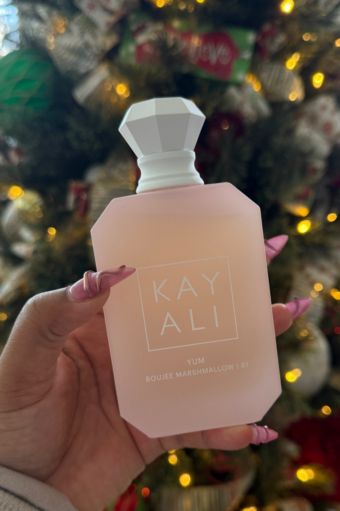 New addition to the collection 😍

This new Yum Boujee Marshmallow scent is a gourmand girls dream!!! Mona really did her big one on this! 

Notes:
Freesia
Strawberry 
Pink Marshmallow
Creamy Coconut 
Whipped Vanilla
Pink Musk 

#LTKGiftGuide #LTKBeauty