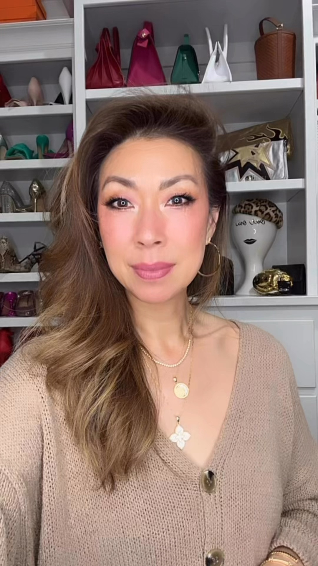 Style of Sam review of Emily Ann Gemma’s collection w/Victoria Emerson!! It’s all so good! 🙌🏼✨🙌🏼✨ #styleofsam #victoriaemeraon

#LTKOver40 #LTKGiftGuide #LTKCyberWeek