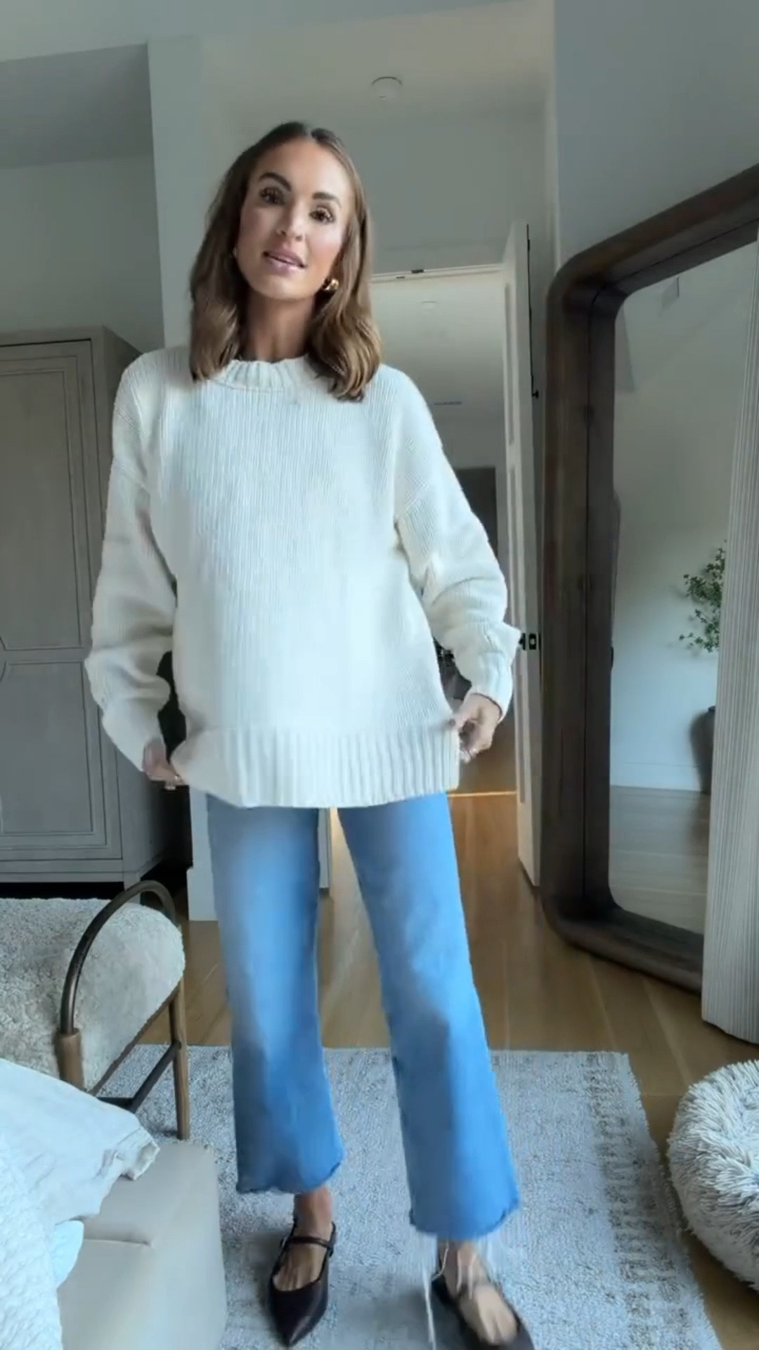 cutest sweater 50% off! 😍

#LTKSaleAlert