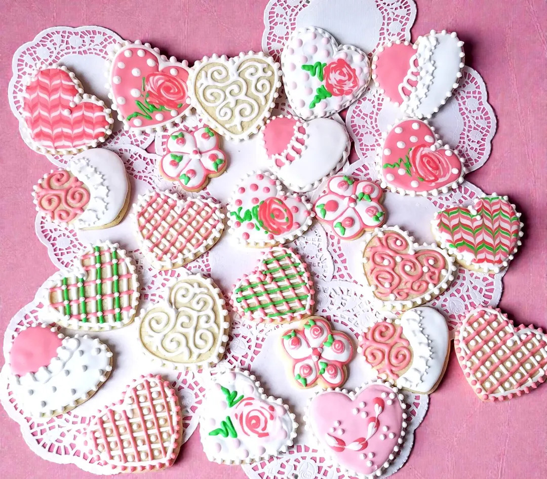 Valentine Heart Roses Dots Handmade Sugar Cookies, Valentine Gift Box, Valentine Cookies, Gift fo... | Etsy (US)