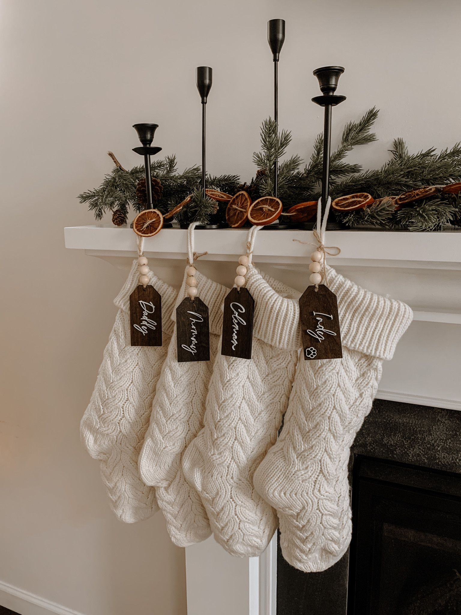 Stocking details! 🎄🍊



#LTKSeasonal #LTKHoliday #LTKhome