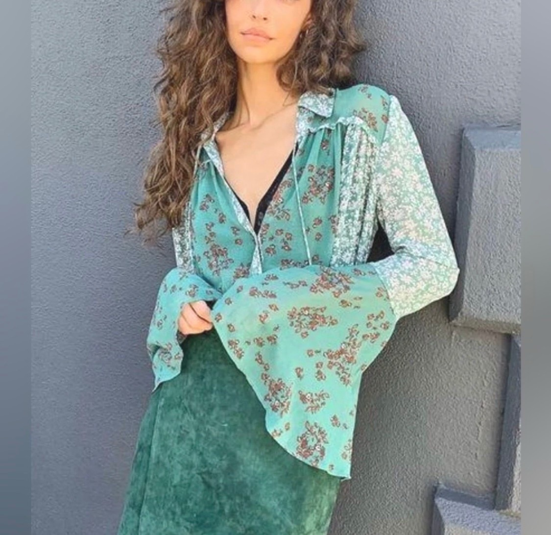 Free people blouse

#LTKmomlife #LTKSeasonal #LTKOver40