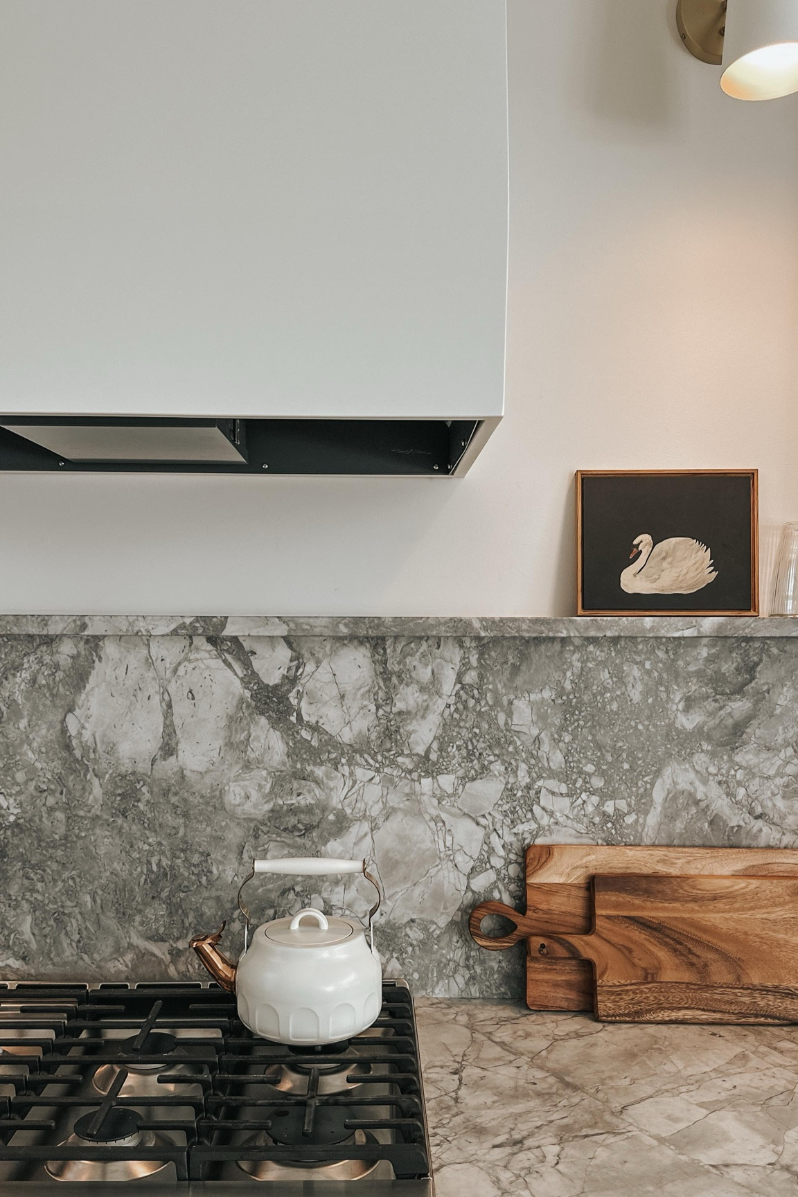 We warmed up kitchen by taking out our uppers and adding wood towers instead plus having the rest of the cabinets painted a warm beige color.

Share if you would switch out your white kitchen for something warmer and easier to maintain 🙌🏻
.
.
.
#woodkitchen #warmneutrals #kitchenremodel #simplehomestyle #neutralstyle #neutralhome #simplekitchen #organicmodern #simpleorganic