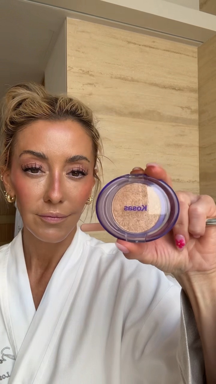 GRWM! Beach makeup

#LTKBeauty #LTKgrwm #LTKmomlife