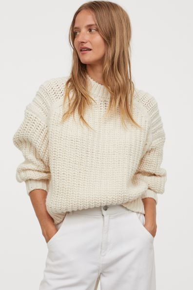 Een ribgebreide, boxy trui van een zachte kwaliteit waarin wol is verwerkt met verlaagde schouder... | H&M (DE, AT, CH, NL, FI)