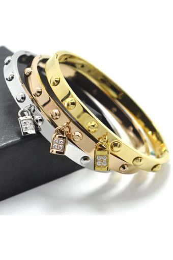 Laurent Bangle | The Styled Collection