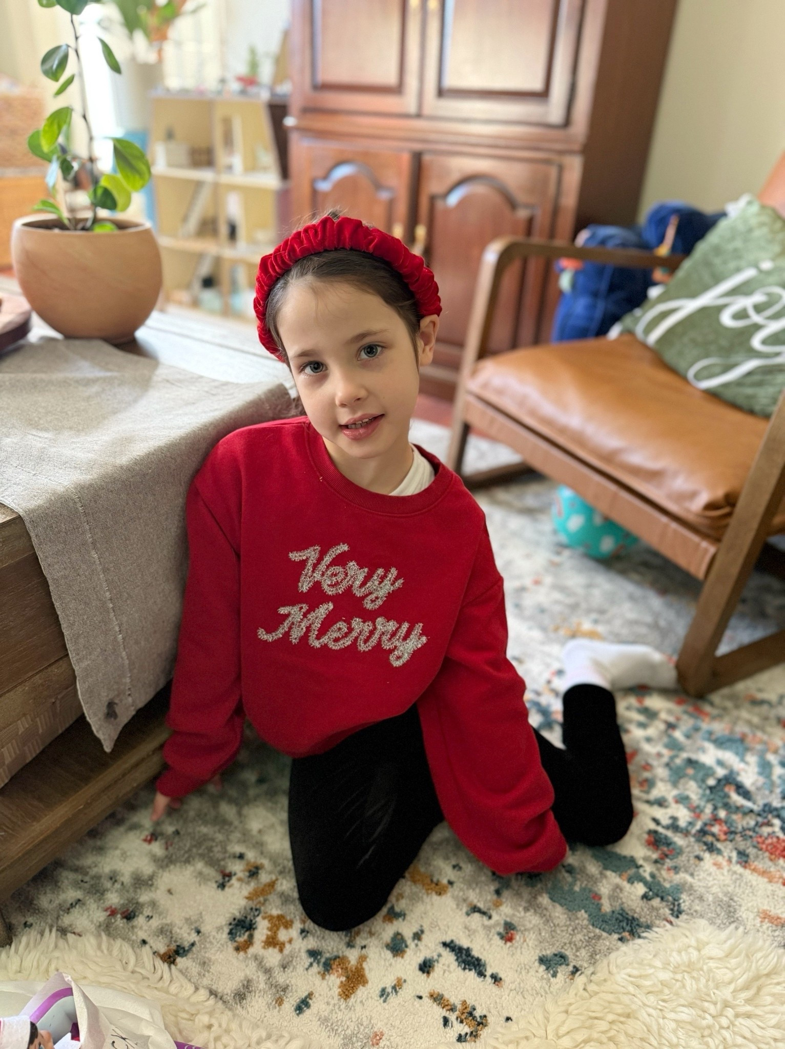 Evie’s Very Merry sweatshirt is just $10.80 today!

#LTKSaleAlert #LTKHoliday #LTKCyberWeek