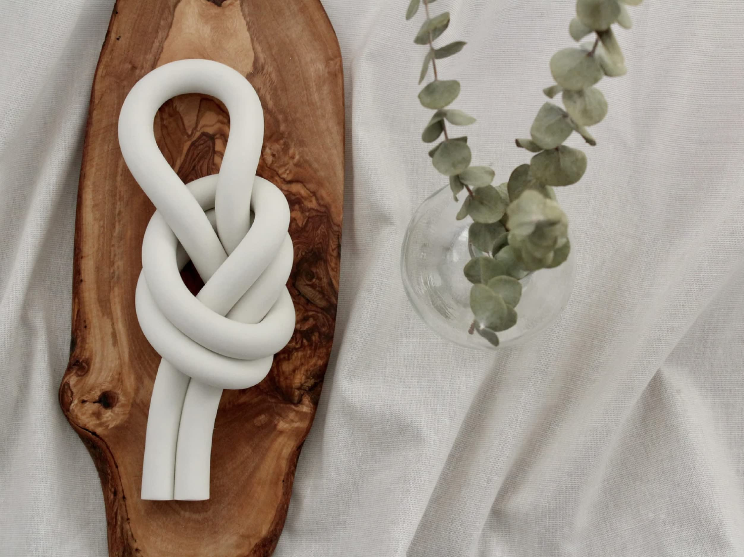 Rool Clay Knot, Coffee Table Decor, Neutral Home Decor Shelf Decor, Modern Farmhouse Living Room Decor, Home Decorations for Living Room Boho Table Decor, Chain Link (White) | Amazon (US)