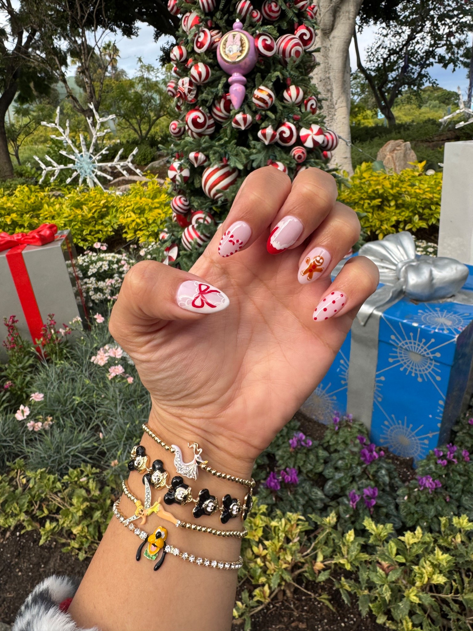 Baublebar is having an amazing Black Friday sale! $10 bracelets and there’s 35+ Disney characters!!! It’s also 30% sitewide and 20% off custom :) 

#LTKootd #LTKCyberWeek #LTKHoliday